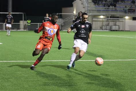 National 2 Le Vierzon FC Renverse Le Stade Bordelais Et Retrouve