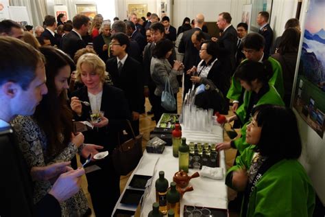 お茶のまち静岡市 ｜ 「静岡市のお茶」を海外へ！！ ミラノ・ベルリンプロモーション事業 【その③ 在ドイツ日本大使館主催天皇誕生日祝賀レセプション】