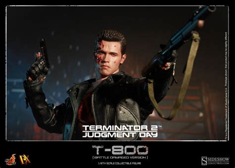Hot Toys T Battle Damaged Dx Series Theterminatorfans