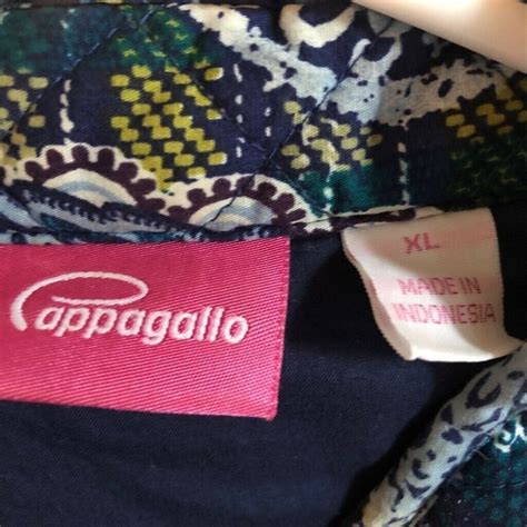 Pappagallo Quilted Jacket With Blue Paisley Print Siz Gem