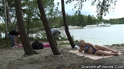 Gilf At Beach Porn Videos Letmejerk