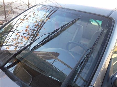 Выбираем щетки стеклоочистителя на ВАЗ-2110: размеры, типы и формы