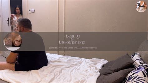 Amateur MILF Riding On Her Husbands Face Beauty And The Other One Clips Sale