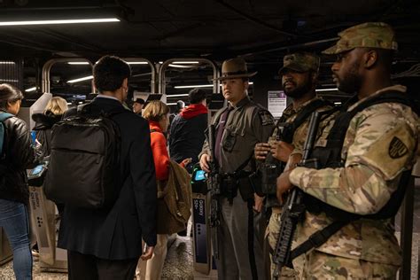 Editorial National Guard In The Subway Sends The Wrong Message To New Yorkers Crain S New