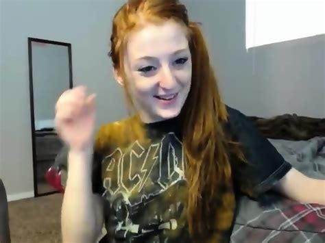 Pretty Redhead Likes Sex