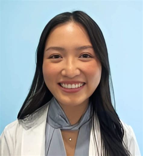 dr nhi nguyen od specialty vision