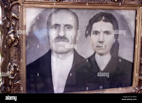 Stejaru Rumania Antiguo Retrato Familiar De Encargo De