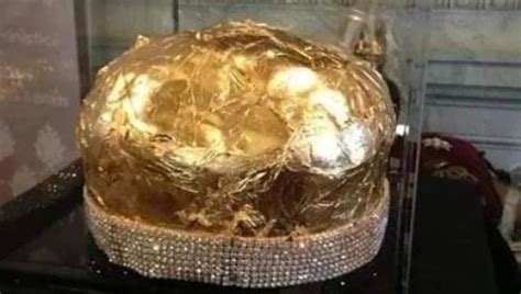 Oro e diamanti nel panettone più costoso del mondo E si può mangiare