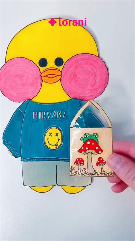 Patinho Duck De Papel - Paper duck | Roupas de papel, Como fazer um carrinho, Roupas de boneca ...
