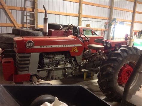 1970 Massey Ferguson 165 Tractors Utility 40 100hp John Deere Machinefinder