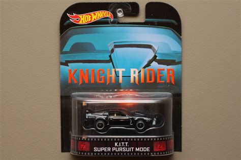 Hot Wheels 2014 Retro Entertainment K I T T Super Pursuit Mode Knight Rider