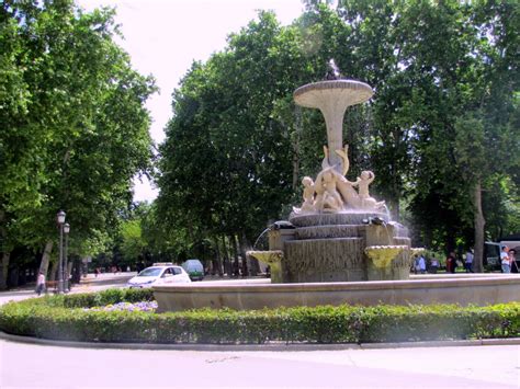 פארק דל רטירו Parque Del Retiro במדריד למטייל