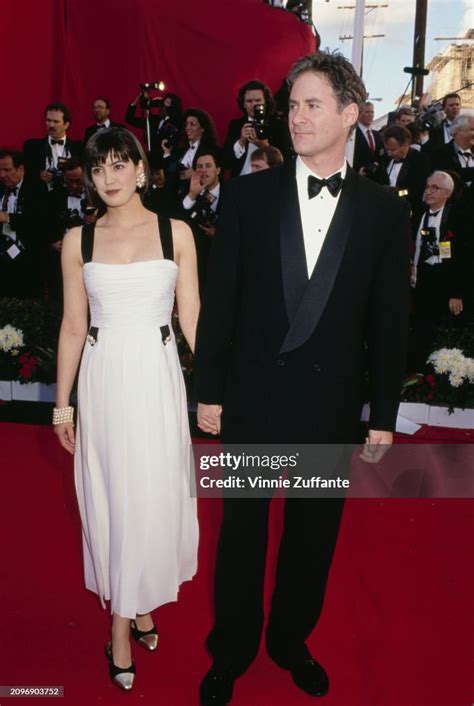 Unveiling The Enigmatic Phoebe Cates Kline A Legacy Woven In Cinema And Resilience