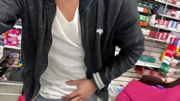 Soy nuevo en Xvideos ojalá acepten mi solicitud para verificar mi identidad XNXX