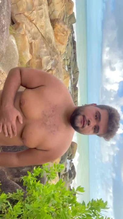 Chubby Gay Showing Off On The Beach Amateur Porn Feat VEN CIU XHamster