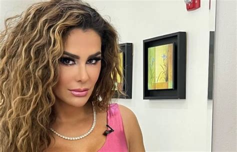 Cu Ntos Cumple Ninel Conde Celebra Su D A Con Bikini El Siglo De Torre N