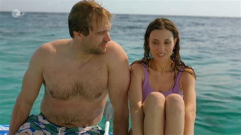 Nude Video Celebs Nadine Menz Sexy Das Traumschiff E