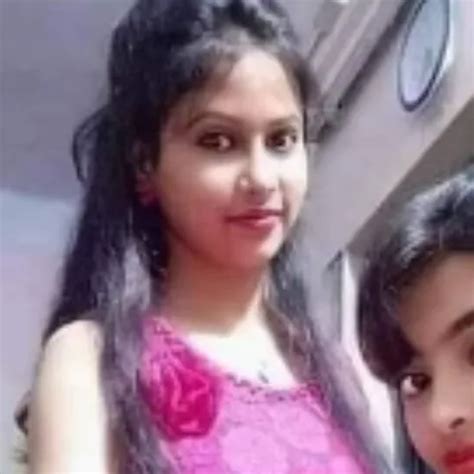 Dhudhwaali Indian Mallu Bhabhi Big Tits Big Tits Porn XHamster