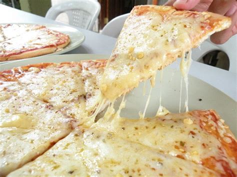 sidewalk gourmet plain pizza