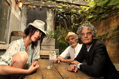 Tonight Blonde Redhead Buffablog