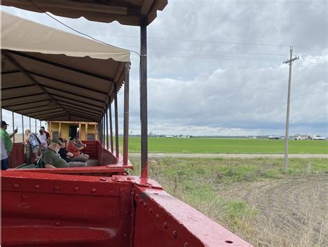 How to appreciate the beauty of Kansas like an out-of-state tourist