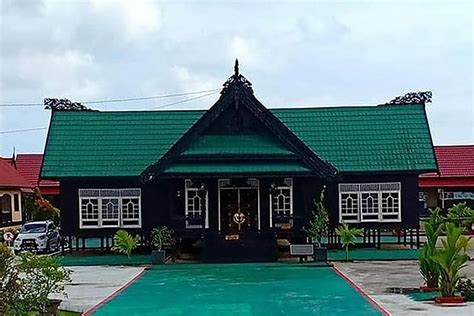 Rumah Adat Kalimantan Utara Rumah Baloy