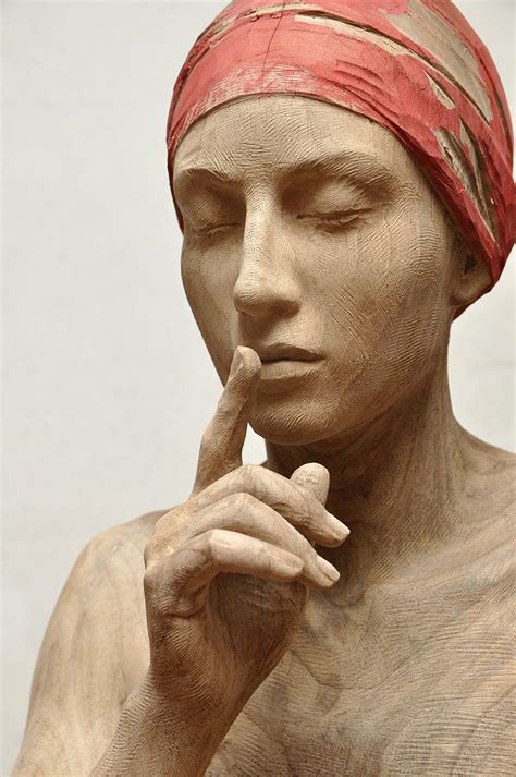 Bruno Walpoth Im L Rm Der Zeit Escultura Figurativa De