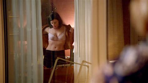 Naked Jessica Paré in Mad Men