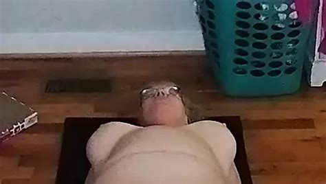 Hot Gilf Does Naked Yoga Amateur Amateur Porn Feat Momma Vee By Faphouse Xhamster