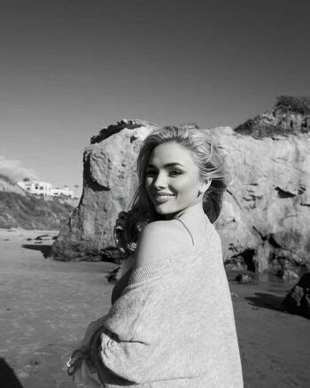 Natalie Alyn Lind Nataliealynlind Natalynlind Nude Onlyfans Page The Fappening Plus
