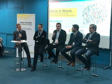 El intendente Gay expuso en un foro de comunicación gubernamental en cercanía De La Bahia