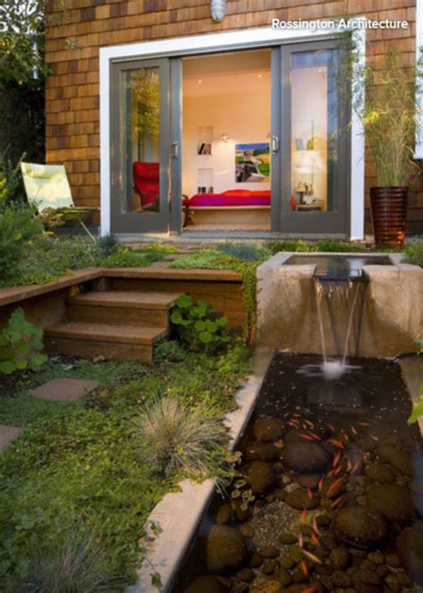 Cute Minimalist Fishpond Design For Privacy Small Backyard