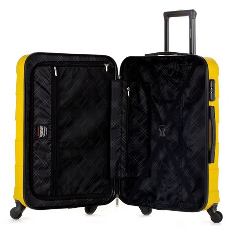 Купить Набор из трех штук, красивый набор дорожных чемоданов.: отзывы ...