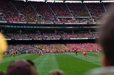 Blogging Isn't a Numbers Game: It's a People Game