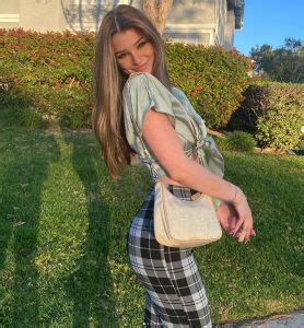 28 Hot Brooke Monk Ass And Legs Photos 12thBlog