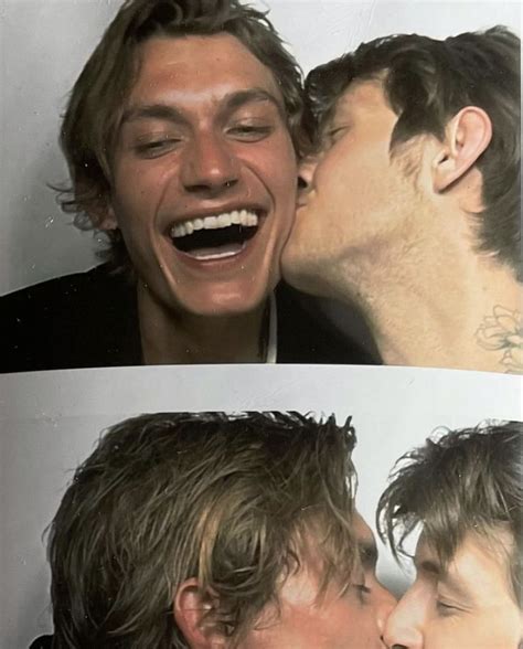 Pin By Cami On Because You Cared I Cared Gay Aesthetic Cute Gay Couples Cute Gay