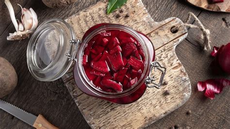 Reap The Health Benefits Of Fermented Beets Youtube