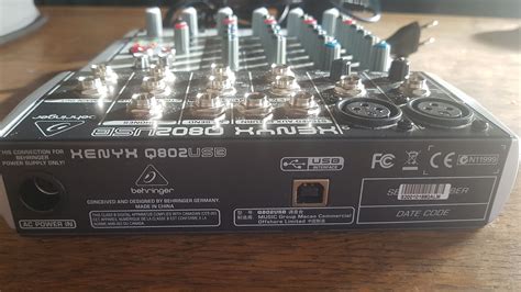 Xenyx Q802USB - Behringer Xenyx Q802USB - Audiofanzine