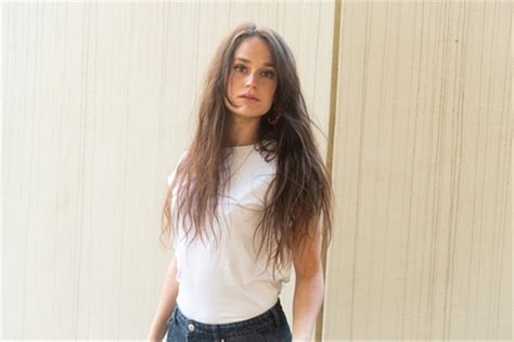 Constance GAY Fiche Artiste Artiste interprète AgencesArtistiques la plateforme des