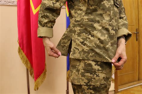 Військова форма для жінок Міноборони представило оновлені зразки
