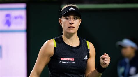 Angelique Kerber Reaches First Clay Semi Final Since As Karolina