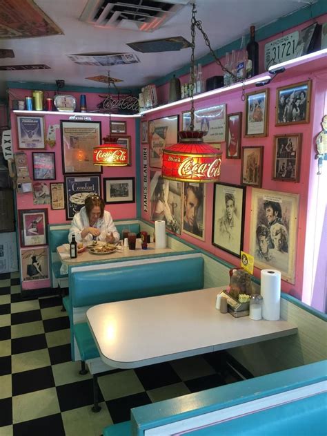 Retro Decor Vintage Diner Retro Diner American Diner Retro Shop