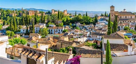 Dónde alojarse en Granada las 3 mejores zonas