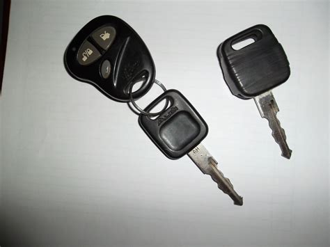 Ключи с чипом, авто с иммобилайзером. — Audi 80 (B4), 2 л, 1995 года ...