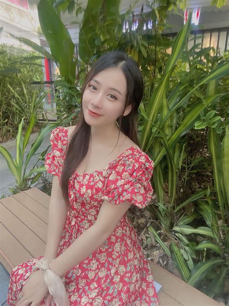 C V Tuy N Vi T Nam Hot Girl H Th Nh L Danh T Nh Ng Ng Ng B N L S N C Vi T Gi I Tr