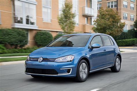 Volkswagen's e-Golf to hit US highways this fall with a $35,445 price tag