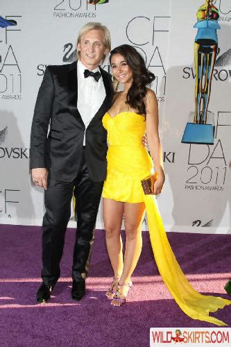 Emmanuelle Chriqui Nude Leaked Photos And Videos WildSkirts