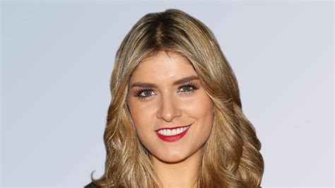 Jocelyn Corona Latina Powerhouse HOLA