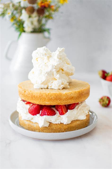 How To Make A Naked Cake Easy Baking Recipe