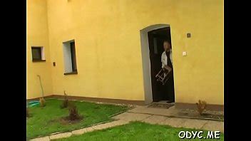 Blindfolded Honey Takes A Bone XVIDEOS